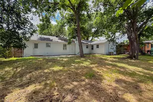 5808 Wales Ave, Fort Worth, TX 76133 - Photo 34