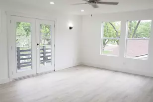 1703 Foster Dr, Arlington, TX 76012 - Photo 22