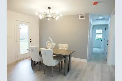 1703 Foster Drive, Arlington, TX 76012 - Photo 10