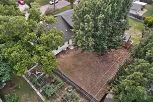 1703 Foster Dr, Arlington, TX 76012 - Photo 34