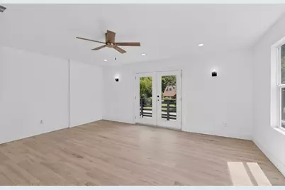 1703 Foster Drive, Arlington, TX 76012 - Photo 22