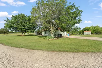 4736 Saint Leger Drive, Cleburne, TX 76033 - Photo 32