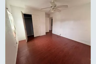 1720 E Arlington Avenue, Fort Worth, TX 76104 - Photo 12