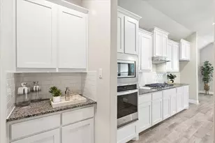 1010 Silver Oak Dr, Mansfield, TX 76063 - Photo 20