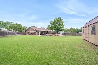 111 Dogwood Place, Van, TX 75790 - Photo 24