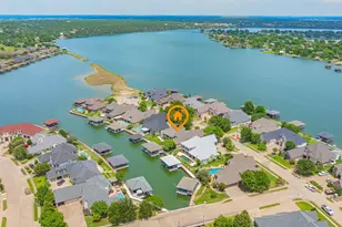 2707 Harborside Dr, Granbury, TX 76048 - Photo 34