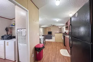 204 County Rd 443, Chilton, TX 76524 - Photo 26