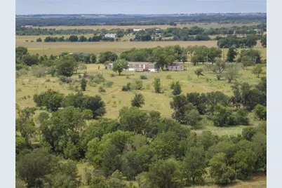 204 County Road 443, Chilton, TX 76524 - Photo 1