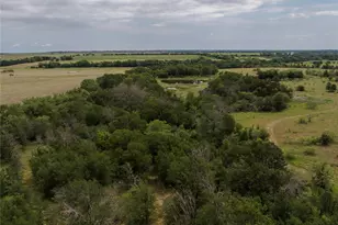 204 County Rd 443, Chilton, TX 76524 - Photo 8