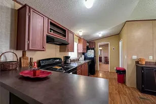 204 County Rd 443, Chilton, TX 76524 - Photo 22