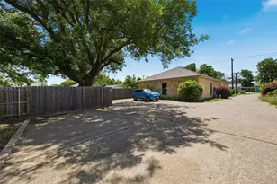 221 Gurley Ln, Waco, TX 76706 - Photo 24
