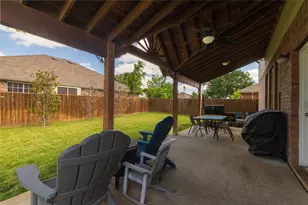 1016 Pebblecreek Dr, Burleson, TX 76028 - Photo 38
