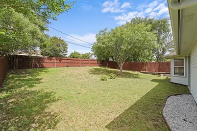 4809 Maryannes Meadow Drive, Lake Worth, TX 76135 - Photo 24