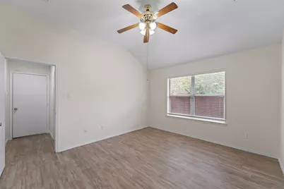 4809 Maryannes Meadow Drive, Lake Worth, TX 76135 - Photo 14