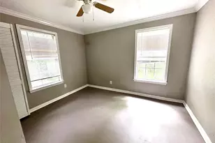 8619 Groveland Dr, Dallas, TX 75218 - Photo 16