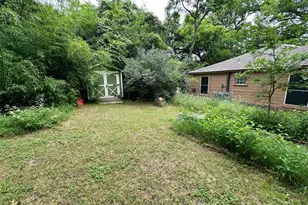 8619 Groveland Dr, Dallas, TX 75218 - Photo 20