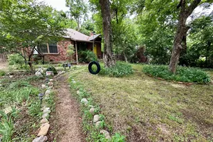 8619 Groveland Dr, Dallas, TX 75218 - Photo 2
