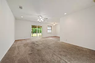 657 Sue Ann Ln, Burleson, TX 76028 - Photo 2