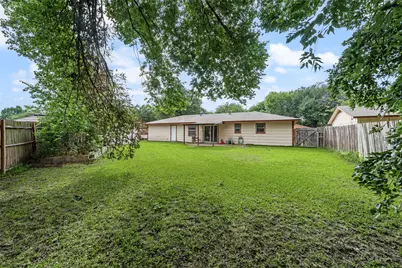 657 Sue Ann Lane, Burleson, TX 76028 - Photo 18