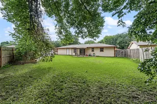 657 Sue Ann Ln, Burleson, TX 76028 - Photo 18