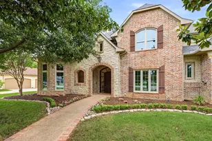 5100 Clear Creek Dr, Flower Mound, TX 75022 - Photo 2