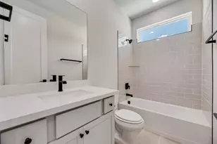 905 Ash Rd, Plano, TX 75075 - Photo 14