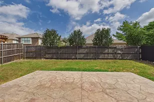 9304 Harrell Dr, McKinney, TX 75072 - Photo 32