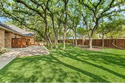 2335 Los Robles Street, Grapevine, TX 76051 - Photo 34
