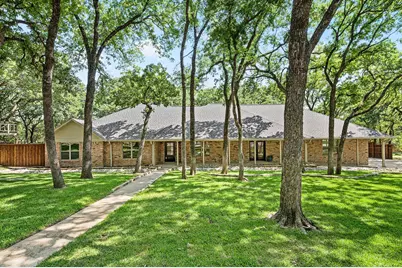 2335 Los Robles Street, Grapevine, TX 76051 - Photo 1