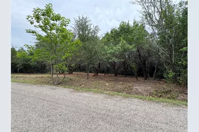 2601 Hillside Drive, Granbury, TX 76048 - Photo 2