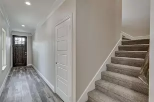 1707 Ash Crescent St, Fort Worth, TX 76104 - Photo 8
