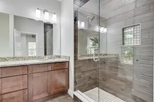 1707 Ash Crescent St, Fort Worth, TX 76104 - Photo 12