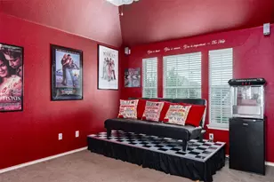 5448 Lori Valley Ln, Fort Worth, TX 76244 - Photo 4