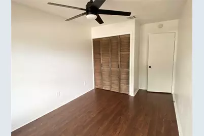 914 Azalia Drive, Lewisville, TX 75067 - Photo 10