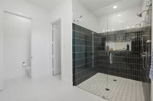 617 Parkview Ave, Dallas, TX 75223 - Photo 24