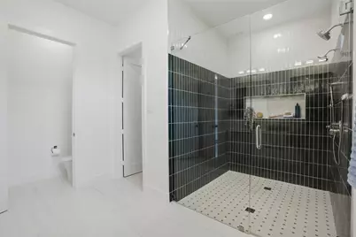 617 Parkview Avenue, Dallas, TX 75223 - Photo 24