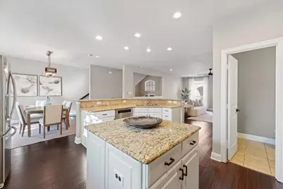 4007 Brownstone Court, Dallas, TX 75204 - Photo 10