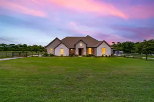 1013 Finney Dr, Weatherford, TX 76085 - Photo 6