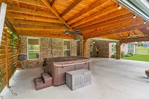 1013 Finney Dr, Weatherford, TX 76085 - Photo 10