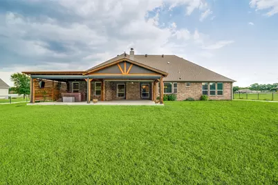 1013 Finney Drive, Weatherford, TX 76085 - Photo 2