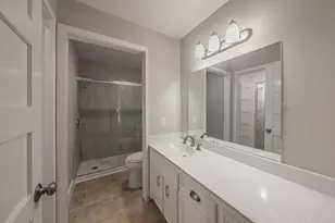 1724 Prestonwood Dr, Arlington, TX 76012 - Photo 36