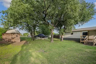 1216 Terry Dr, Willow Park, TX 76008 - Photo 2