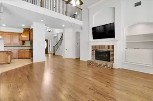 1216 Queen Peggy Ln, Lewisville, TX 75056 - Photo 12