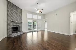 5446 Meadow Vista Ln, Garland, TX 75043 - Photo 6