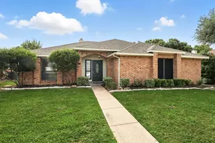 5446 Meadow Vista Ln, Garland, TX 75043 - Photo 4
