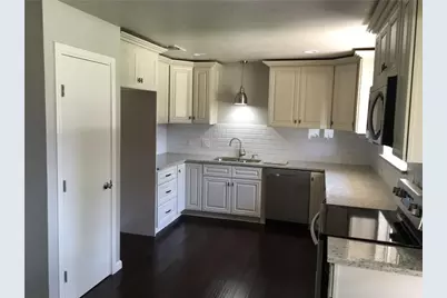 2521 Brennan Drive, Plano, TX 75075 - Photo 2