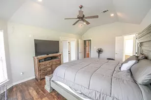611 Fawn Trail, Tioga, TX 76271 - Photo 18