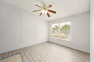 6205 N Highland Cir, Haltom City, TX 76117 - Photo 8
