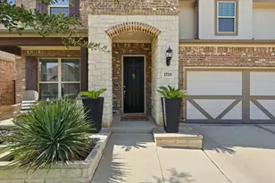 1728 Bellinger Dr, Fort Worth, TX 76052 - Photo 4