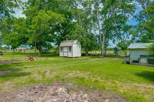 9958 Farm Road 79, Sumner, TX 75486 - Photo 16
